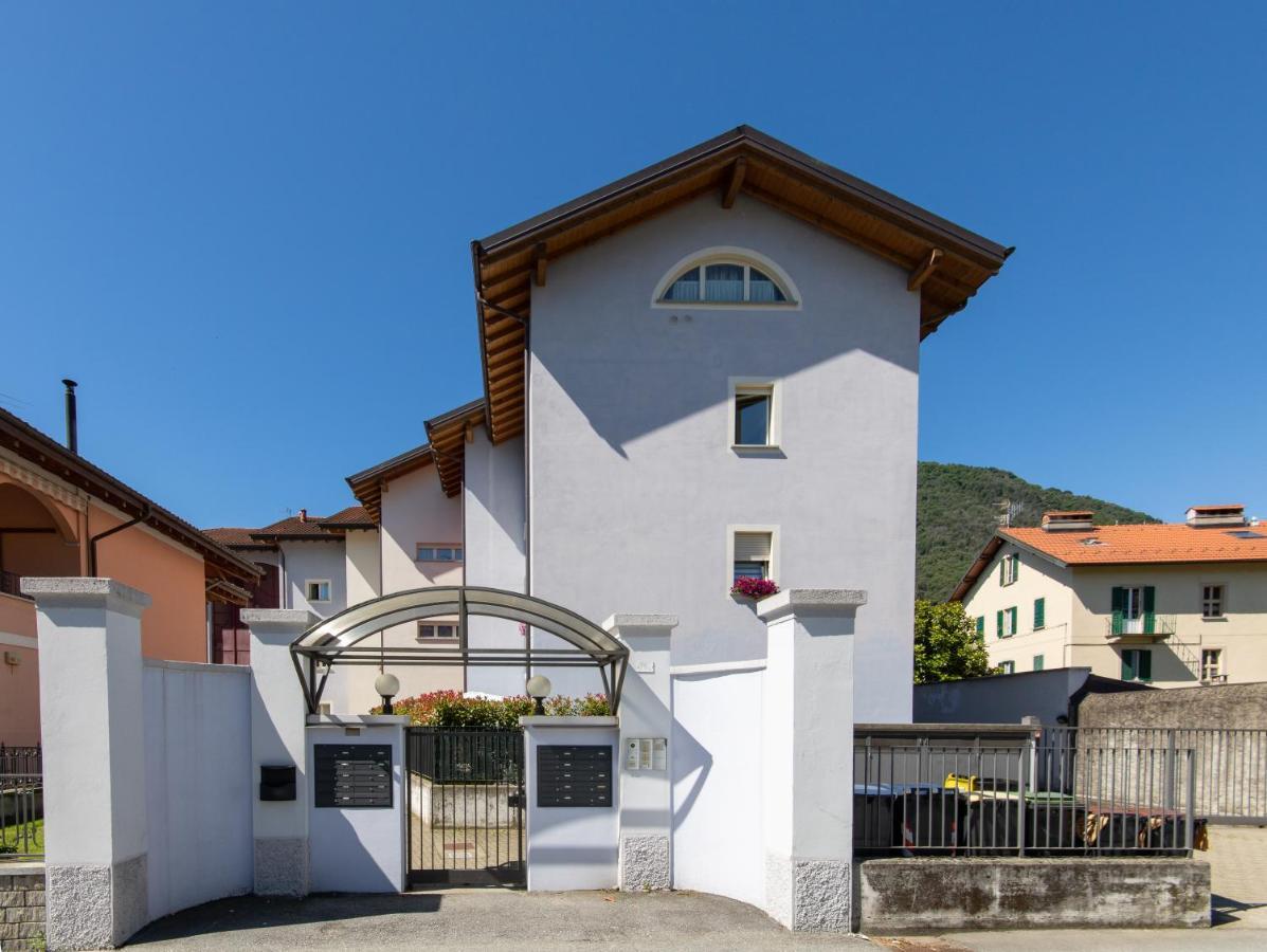 Cozy Apartment Mati Lago Maggiore Вербания Экстерьер фото